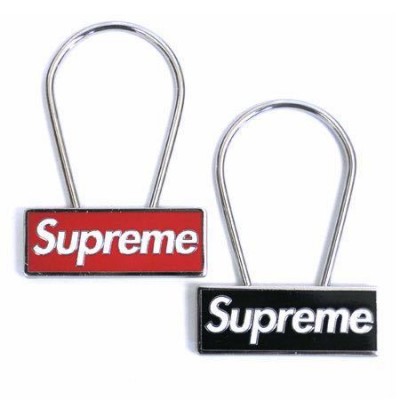 A+ Replica Supreme 15fw Clip Keychain Box Logo Rare New York