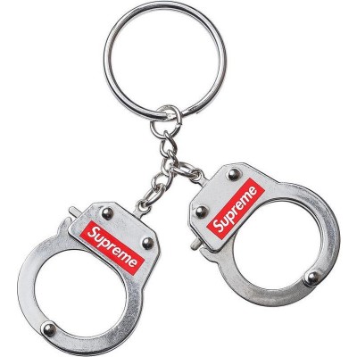 A+ Replica Supreme 17FW Handcuffs Keychain